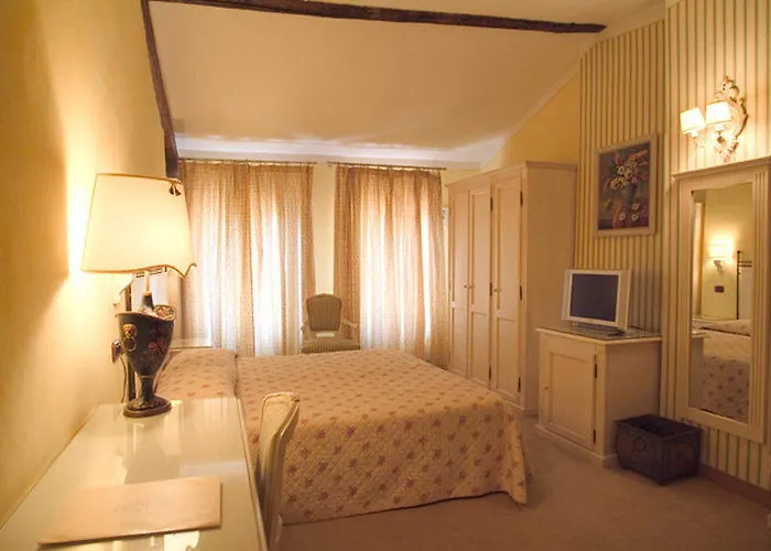 Porta San Mamolo 4* בולוניה