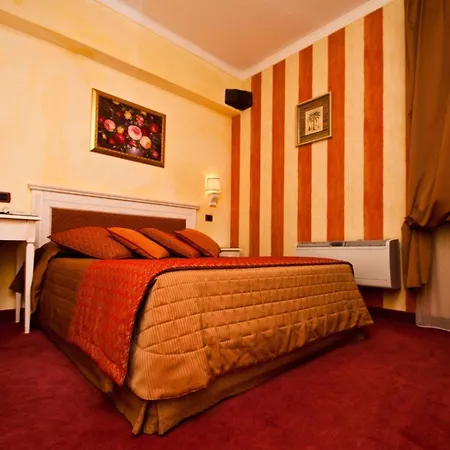 ポルタ サンマモーロ 4* ボローニャ