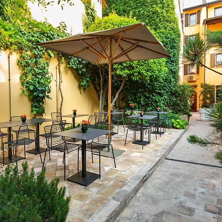 Porta San Mamolo Hotel