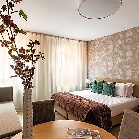 Porta San Mamolo Hotel 4*