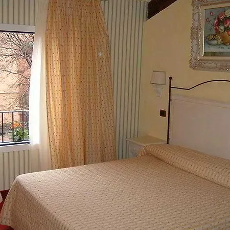 Ξενοδοχείο Porta San Mamolo 4*