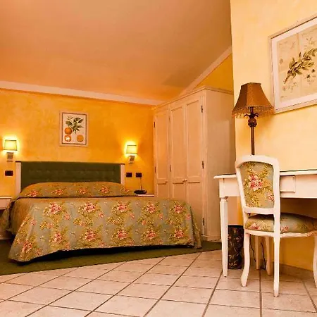 Porta San Mamolo 4* Bologna