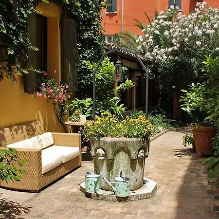 Porta San Mamolo Hotel 4*