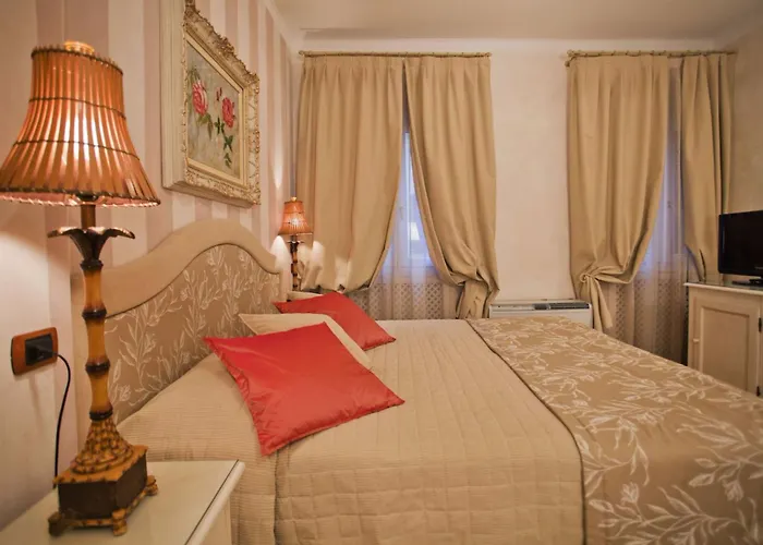 Porta San Mamolo Bolonya