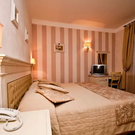 Porta San Mamolo Szálloda 4*