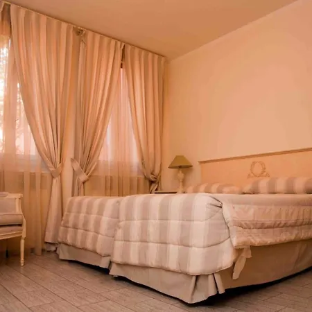 Szálloda Porta San Mamolo 4*