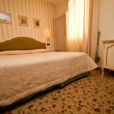 Porta San Mamolo 4* Bologna